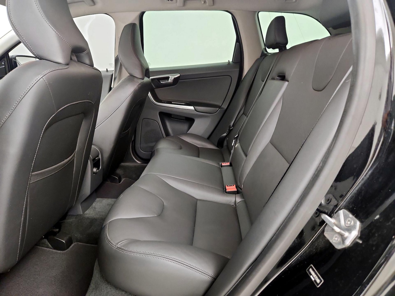 Rear Entertainment System
