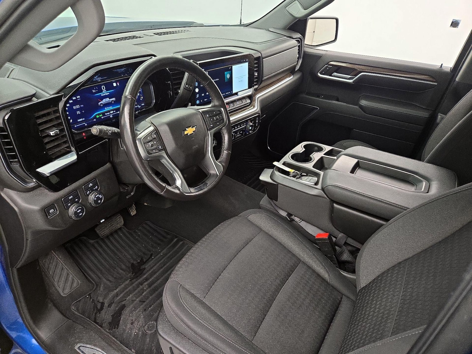 2022 Chevrolet Silverado 1500 LT - Photo 12
