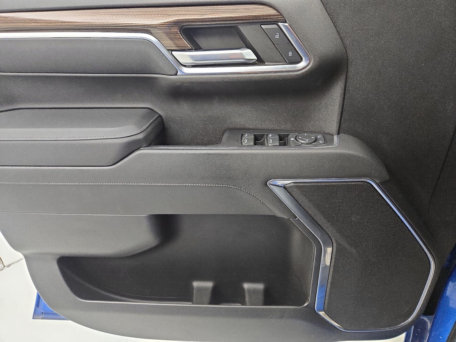 2022 Chevrolet Silverado 1500 LT - Photo 13