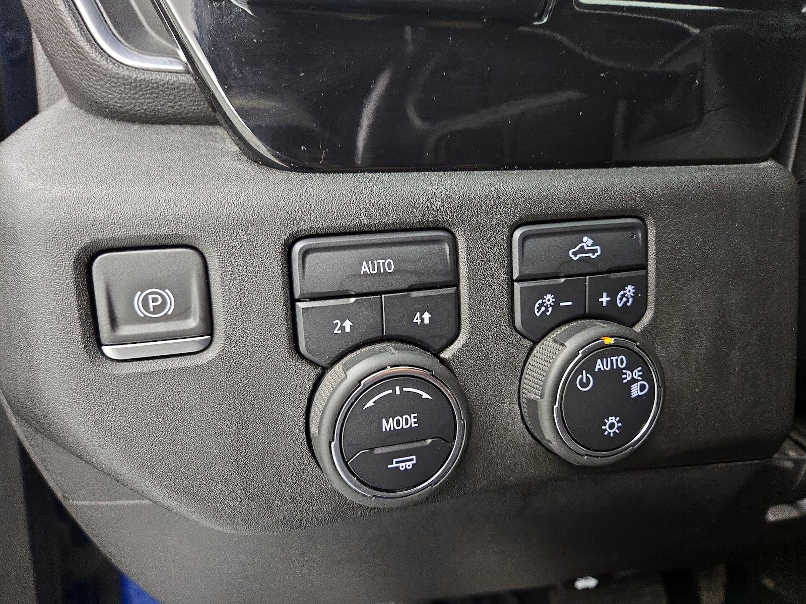 2022 Chevrolet Silverado 1500 LT - Photo 14
