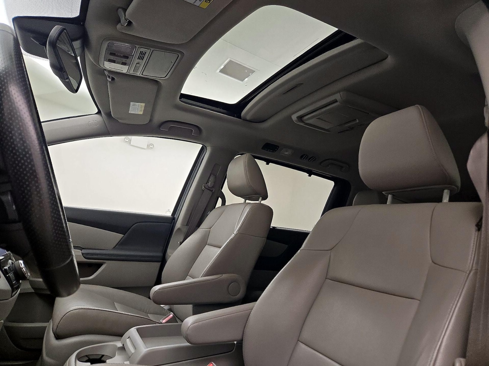 Sunroof(s) & Overhead Airbags