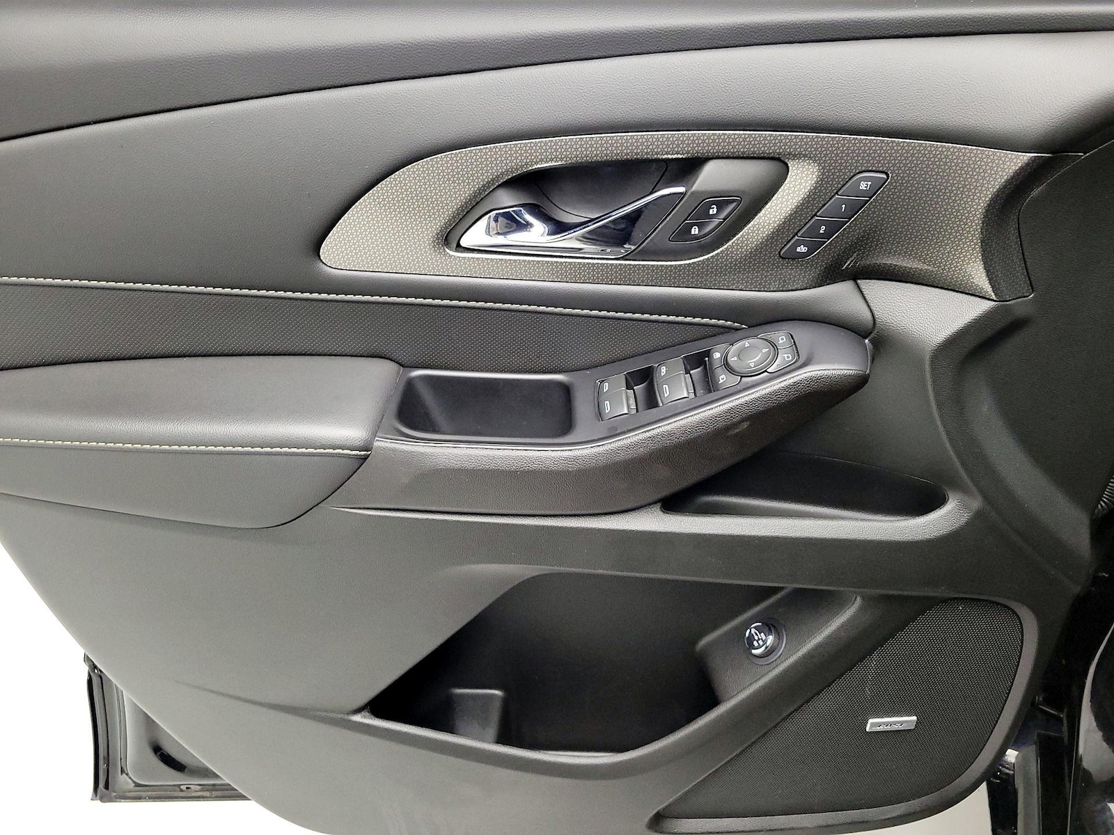 2023 Chevrolet Traverse Premier - Photo 13