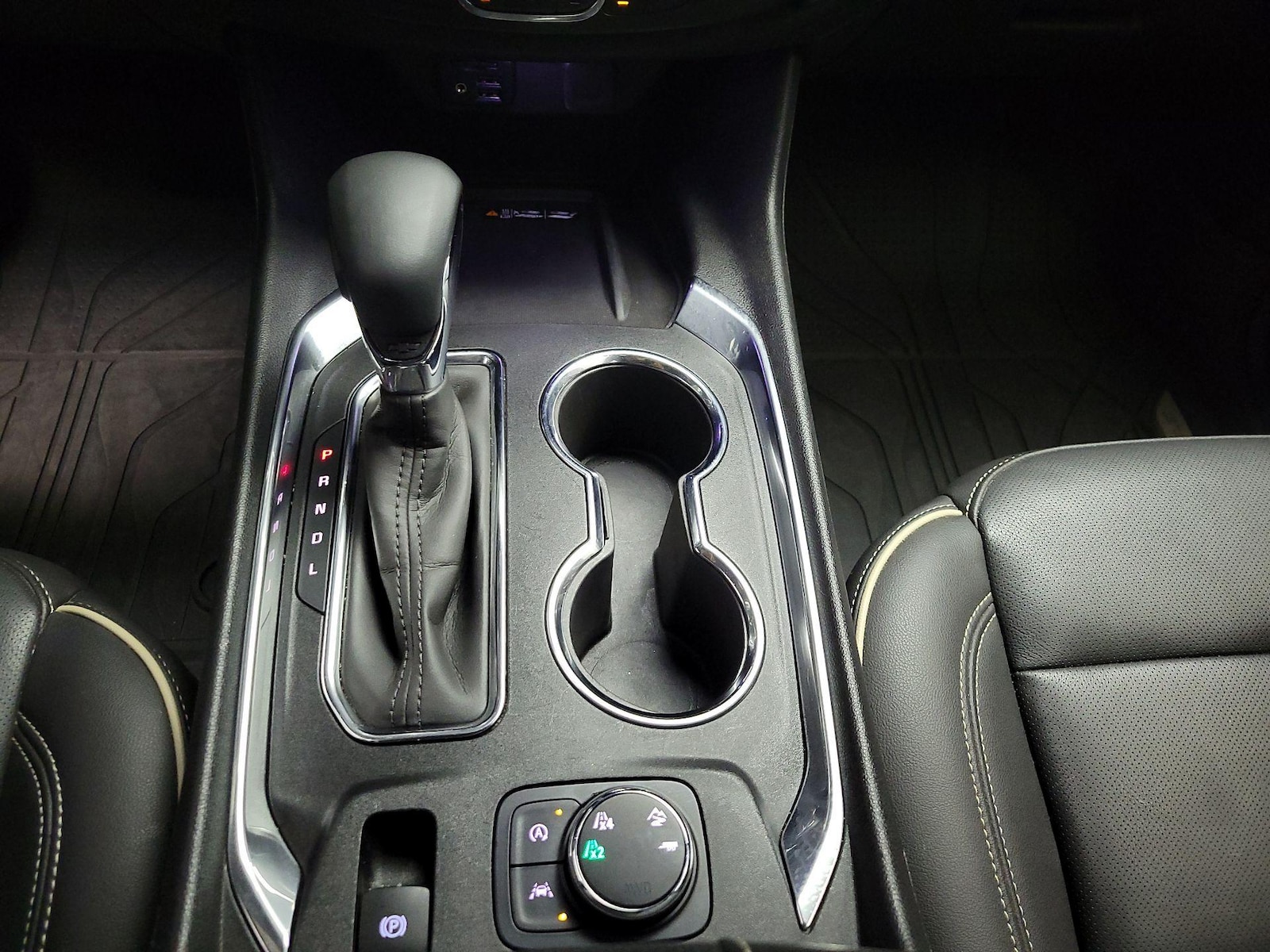 2023 Chevrolet Traverse Premier - Photo 18