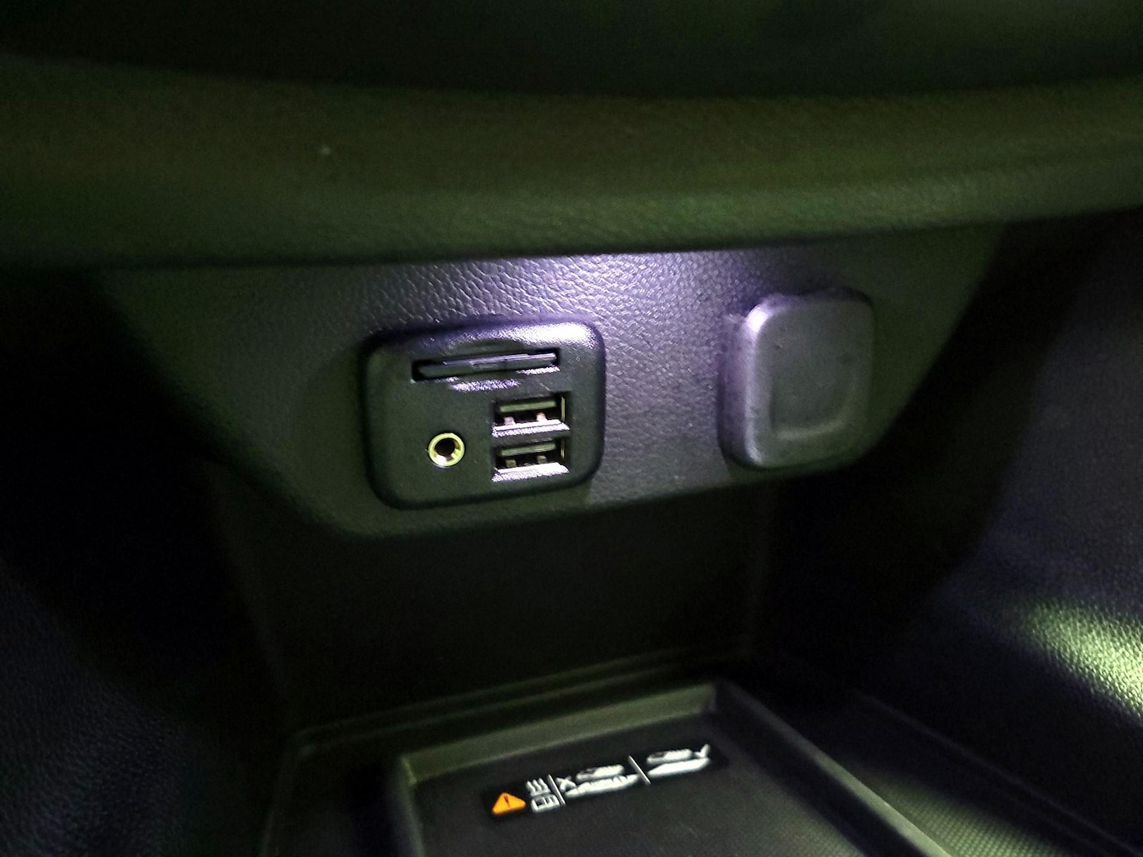 2023 Chevrolet Traverse Premier - Photo 19