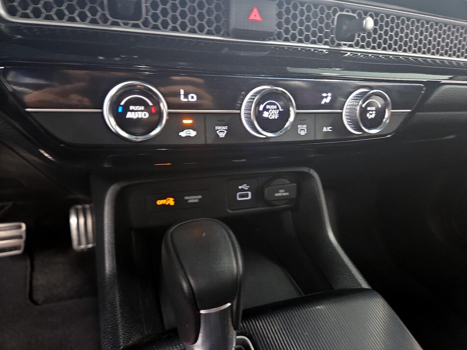 2024 Honda Civic Sport - Photo 15