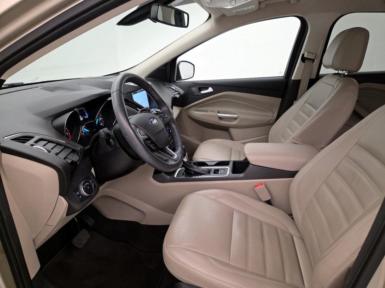 2017 Ford Escape Titanium - Photo 12
