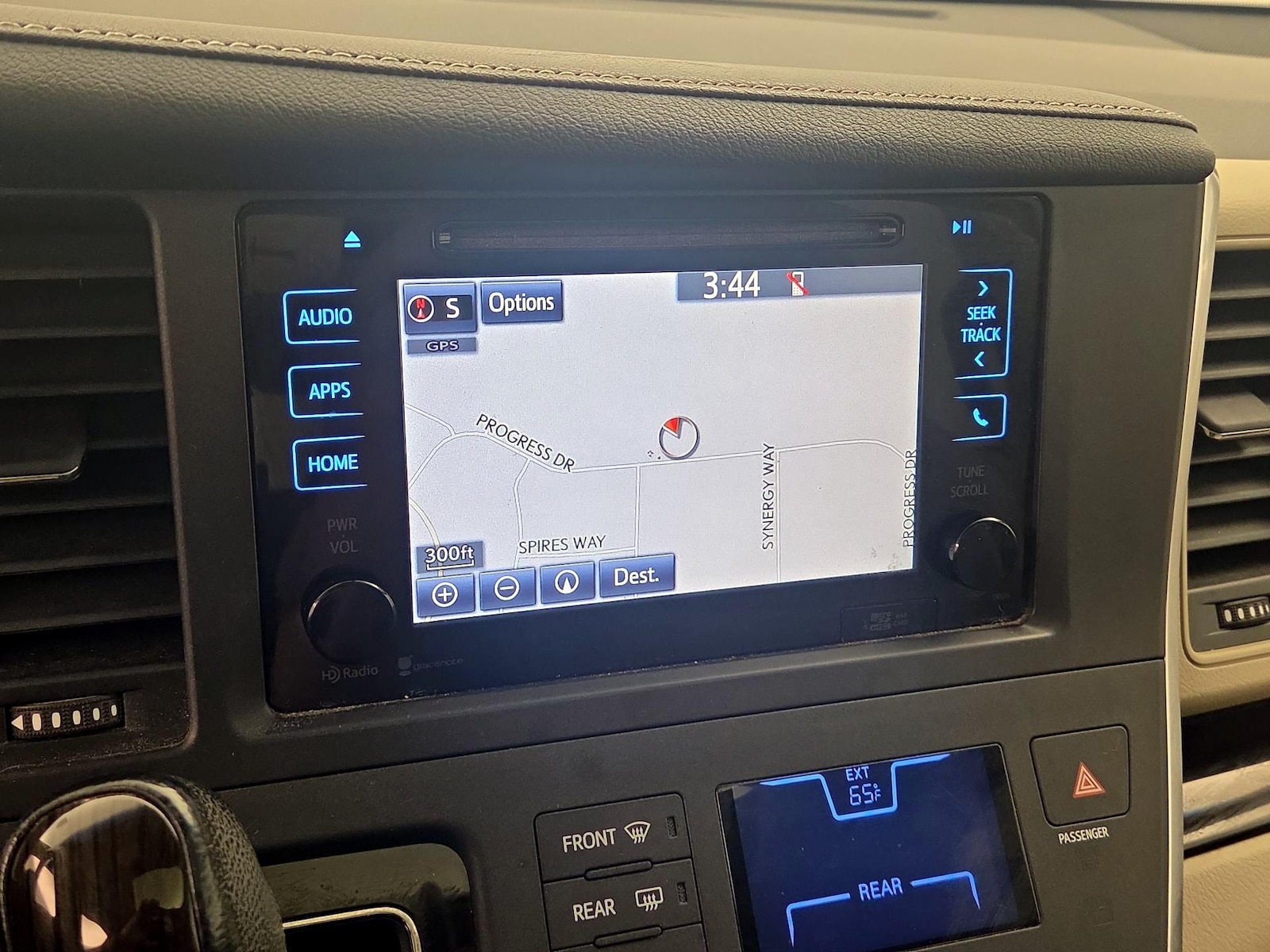 2015 Toyota Sienna XLE Premium - Photo 15