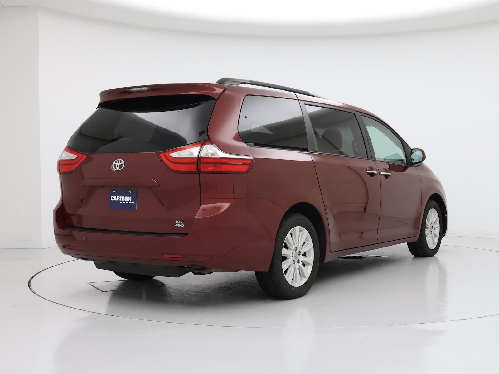 2015 Toyota Sienna XLE Premium - Photo 9