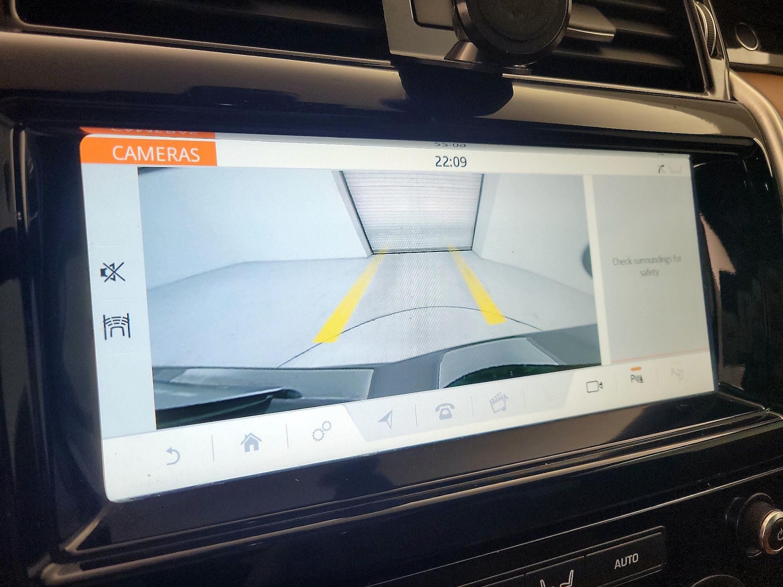 2019 Land Rover Discovery HSE LUX - Photo 16