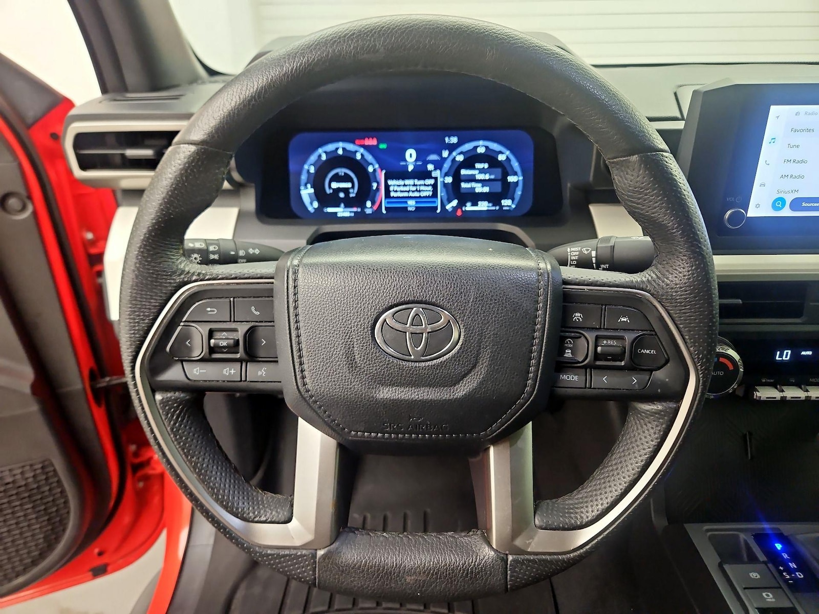 2024 Toyota Tacoma SR5 - Photo 11