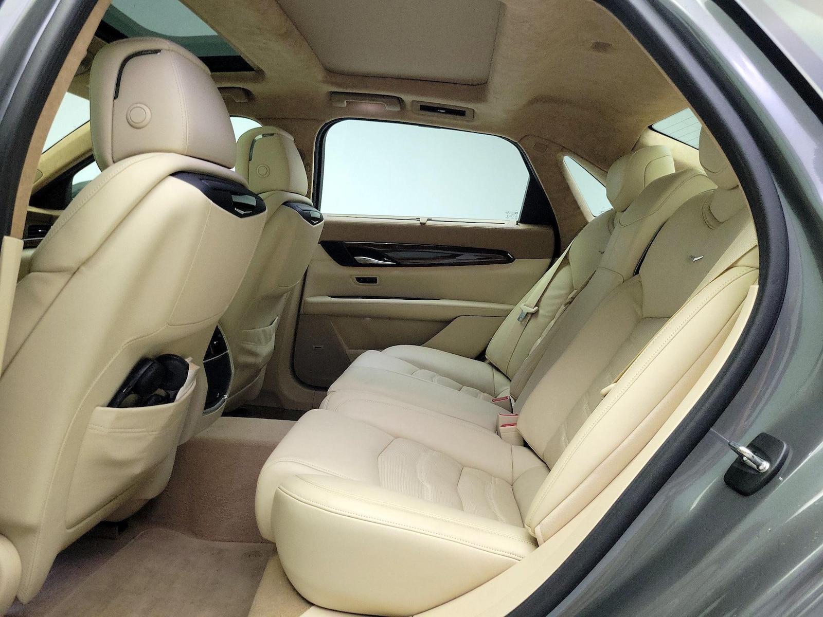 Rear A/C Seat(s)