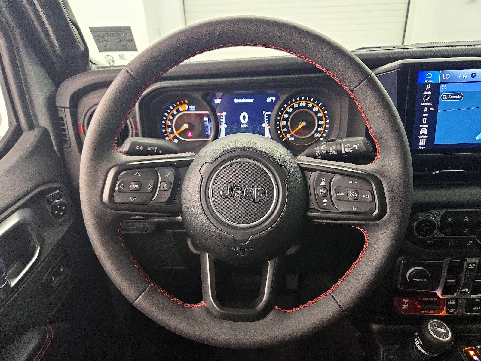 2024 Jeep Wrangler 4-Door Rubicon X - Photo 11