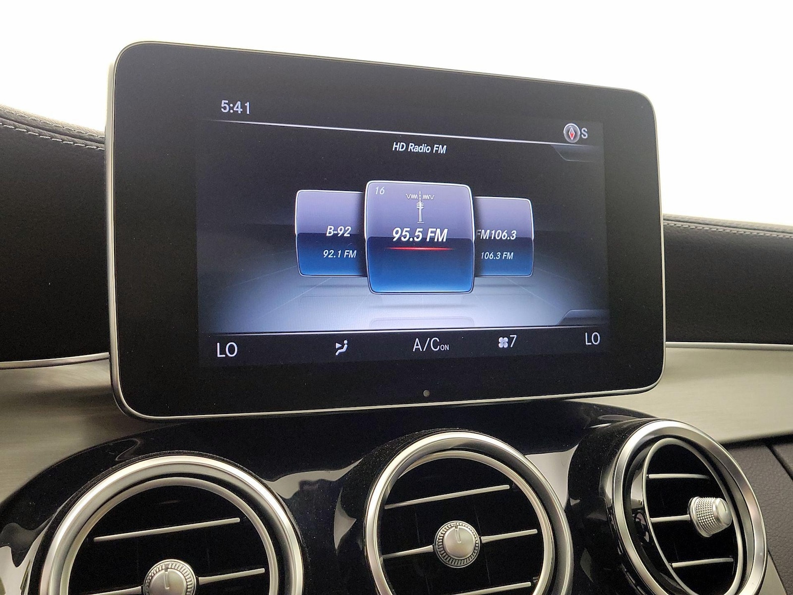 2018 Mercedes-Benz C-Class Sedan AMG C43 - Photo 17