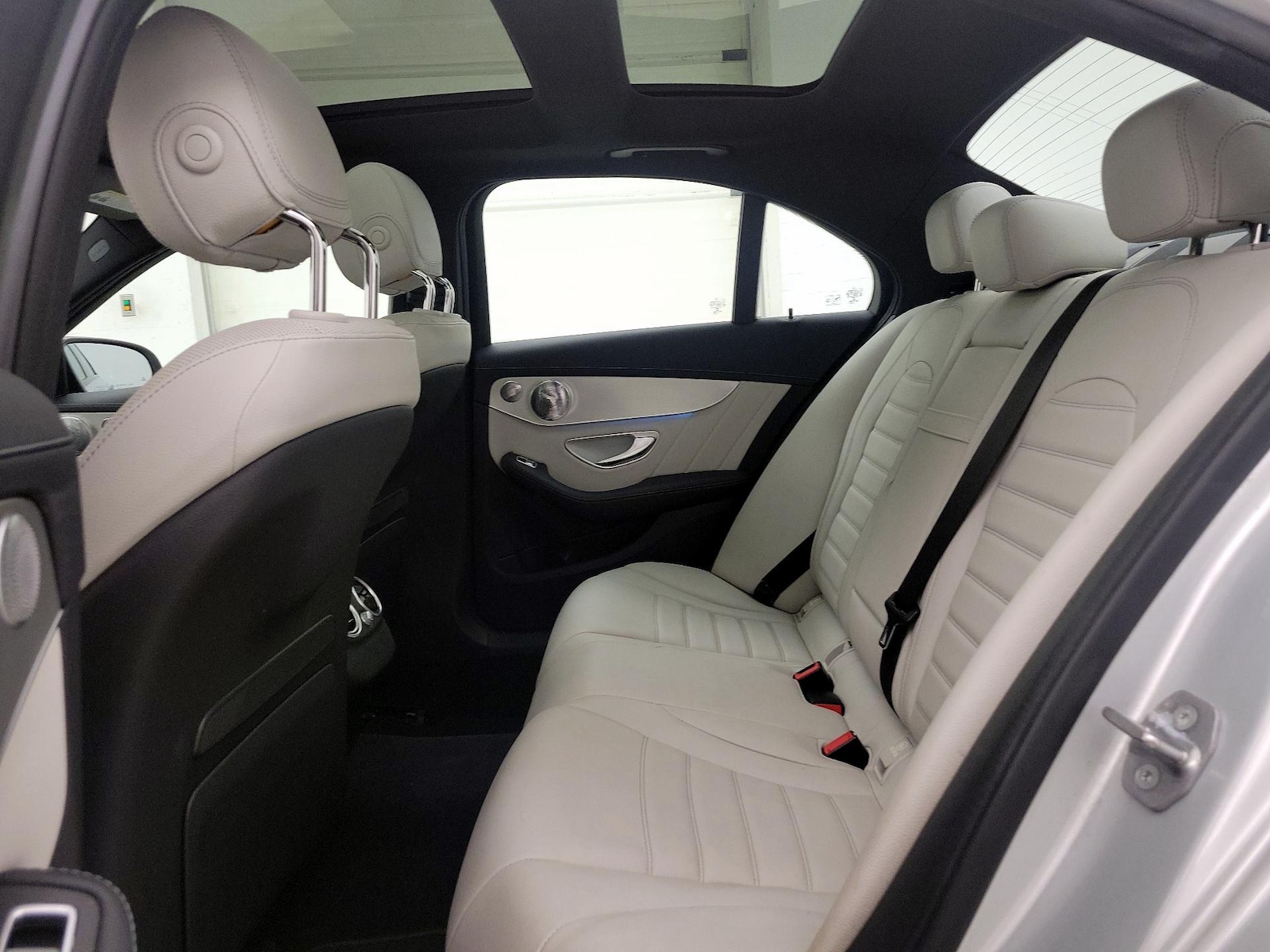 2018 Mercedes-Benz C-Class Sedan AMG C43 - Photo 22