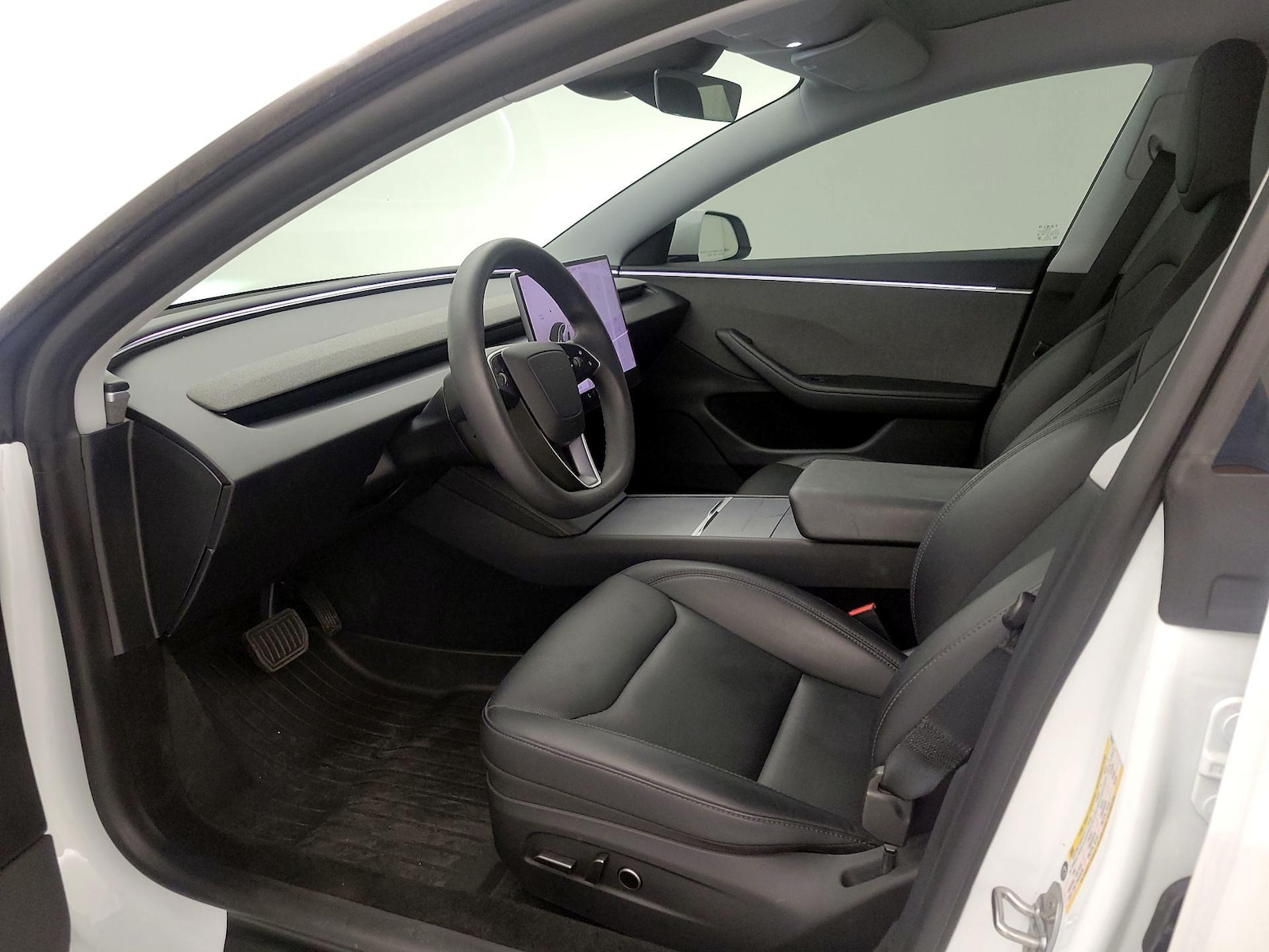 2025 Tesla Model 3 Long Range - Photo 12