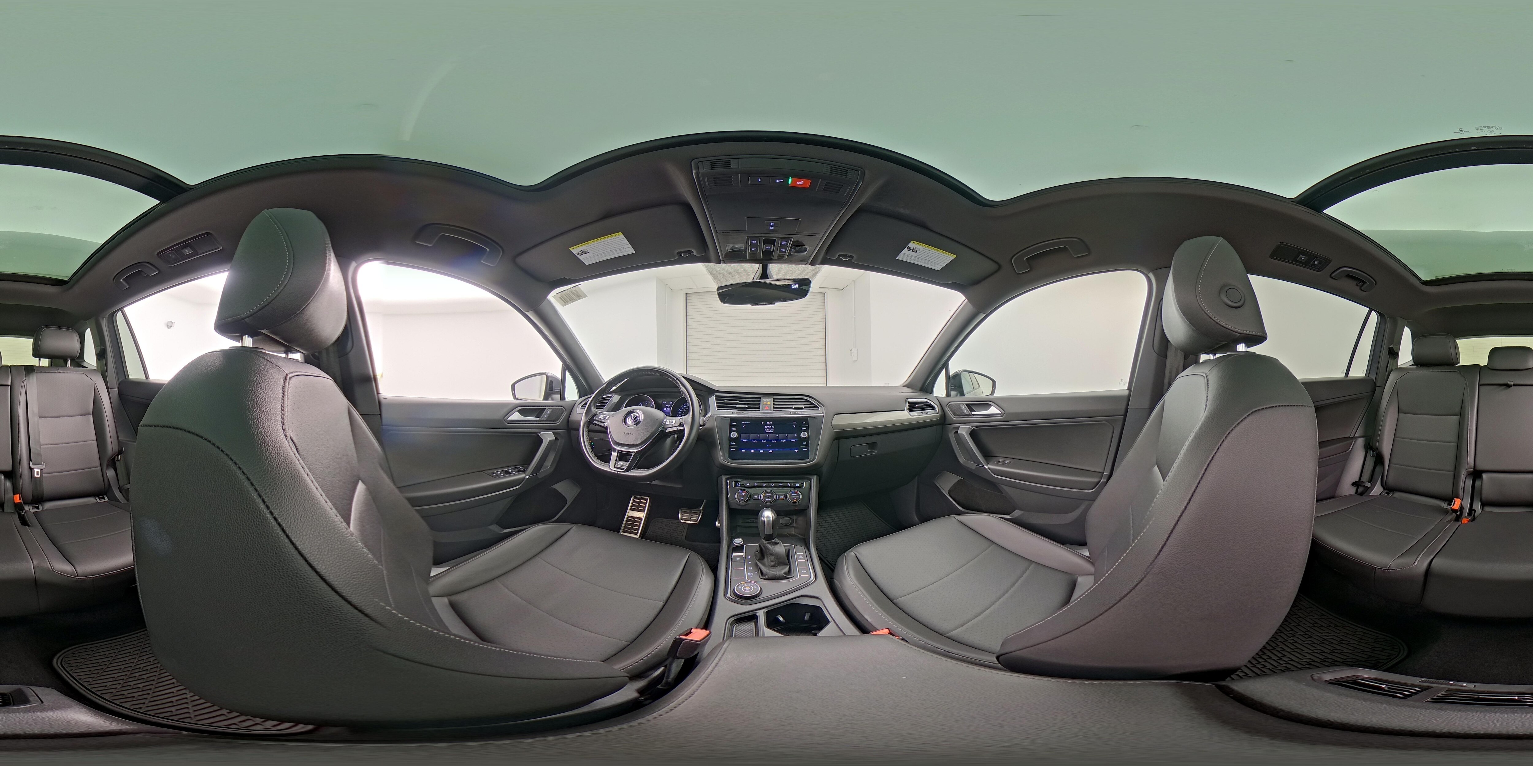 2020 Volkswagen Tiguan SE R-LINE BLACK - Photo 25