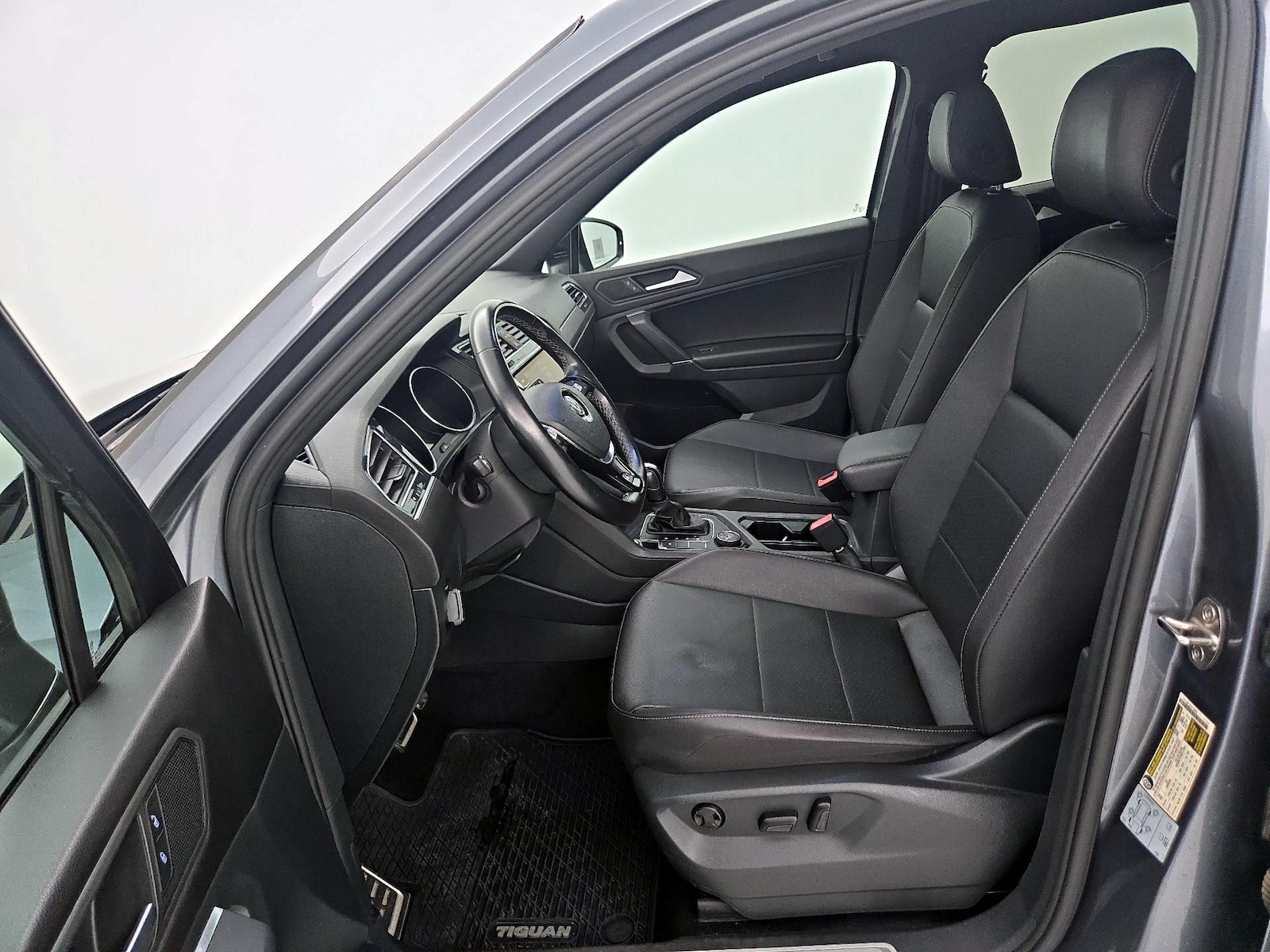 2020 Volkswagen Tiguan SE R-LINE BLACK - Photo 12