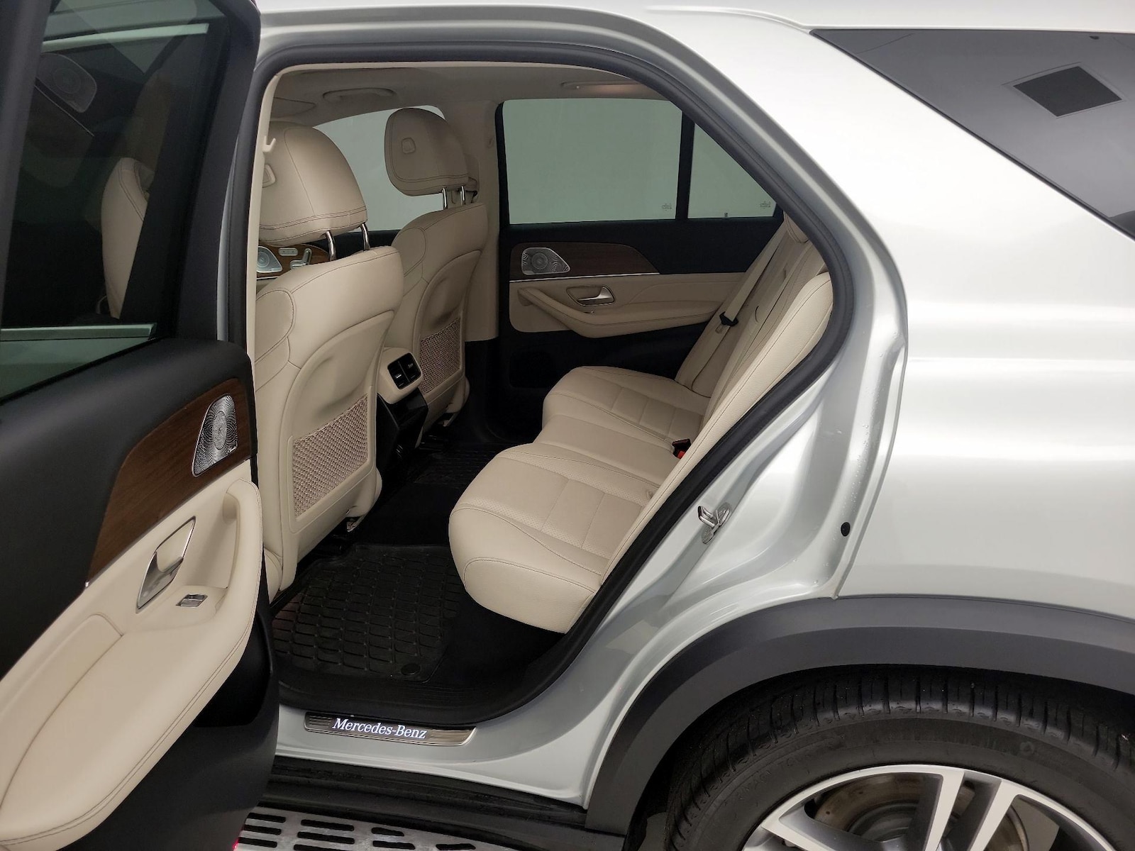 Rear Air Conditioning