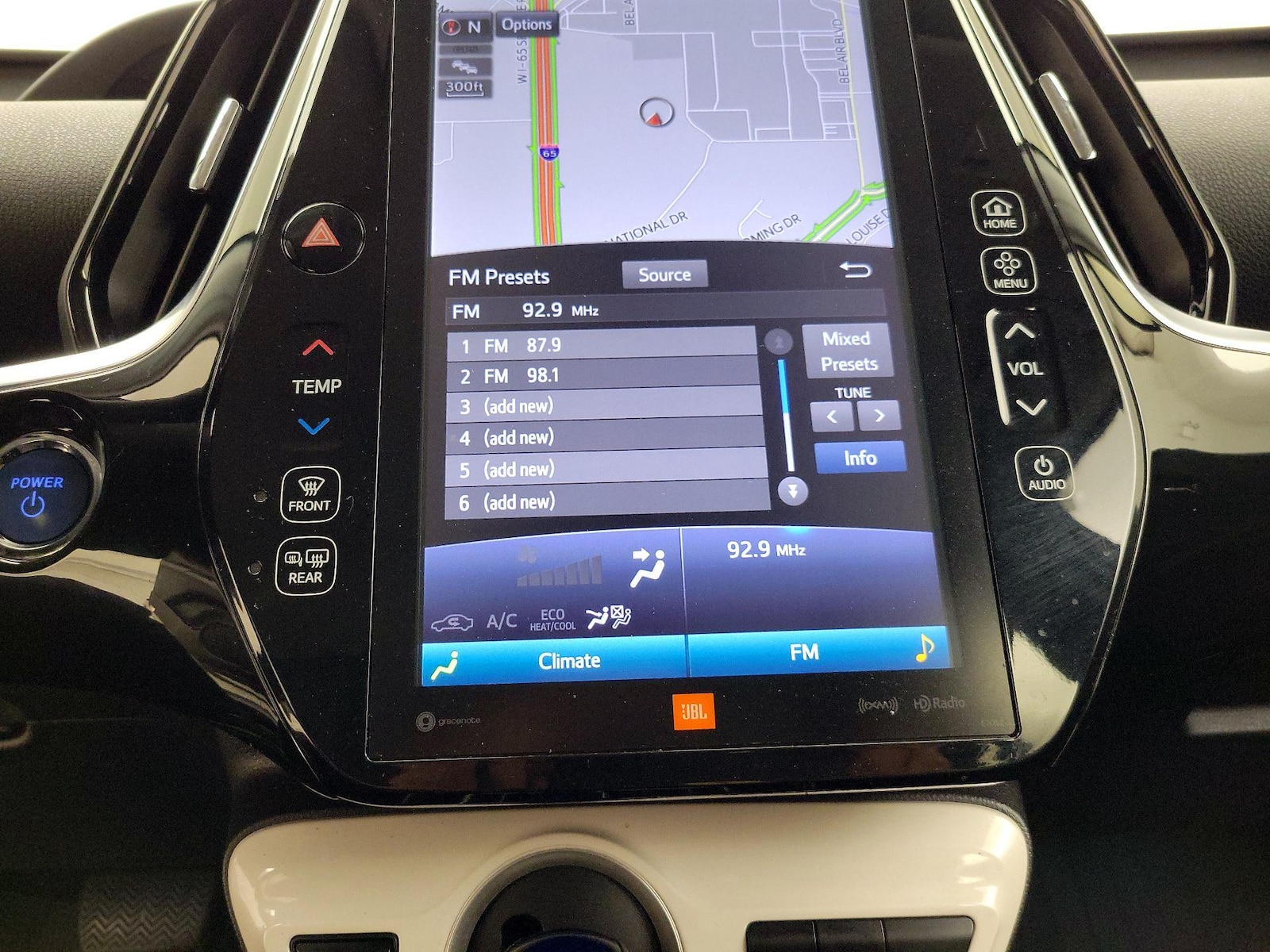 2017 Toyota Prius Prime Advanced - Photo 17