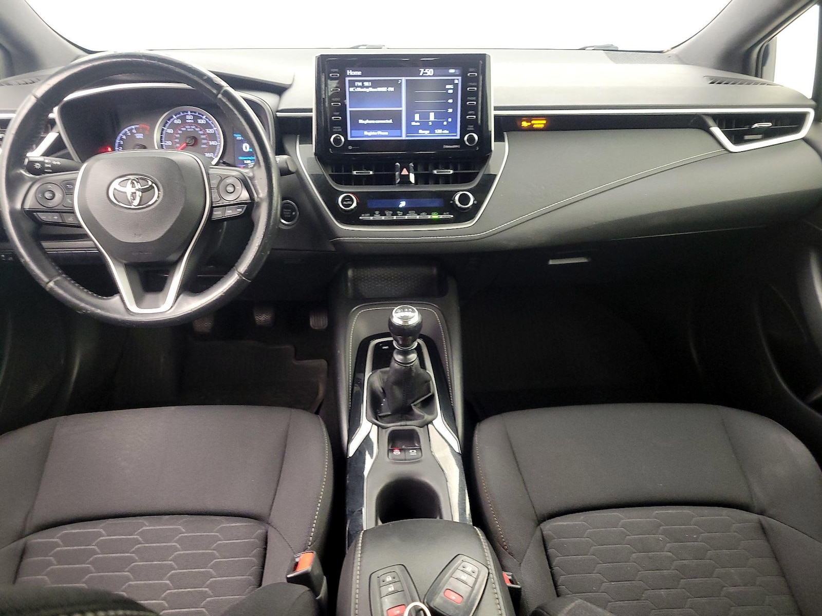 2020 Toyota Corolla Hatchback SE - Photo 10