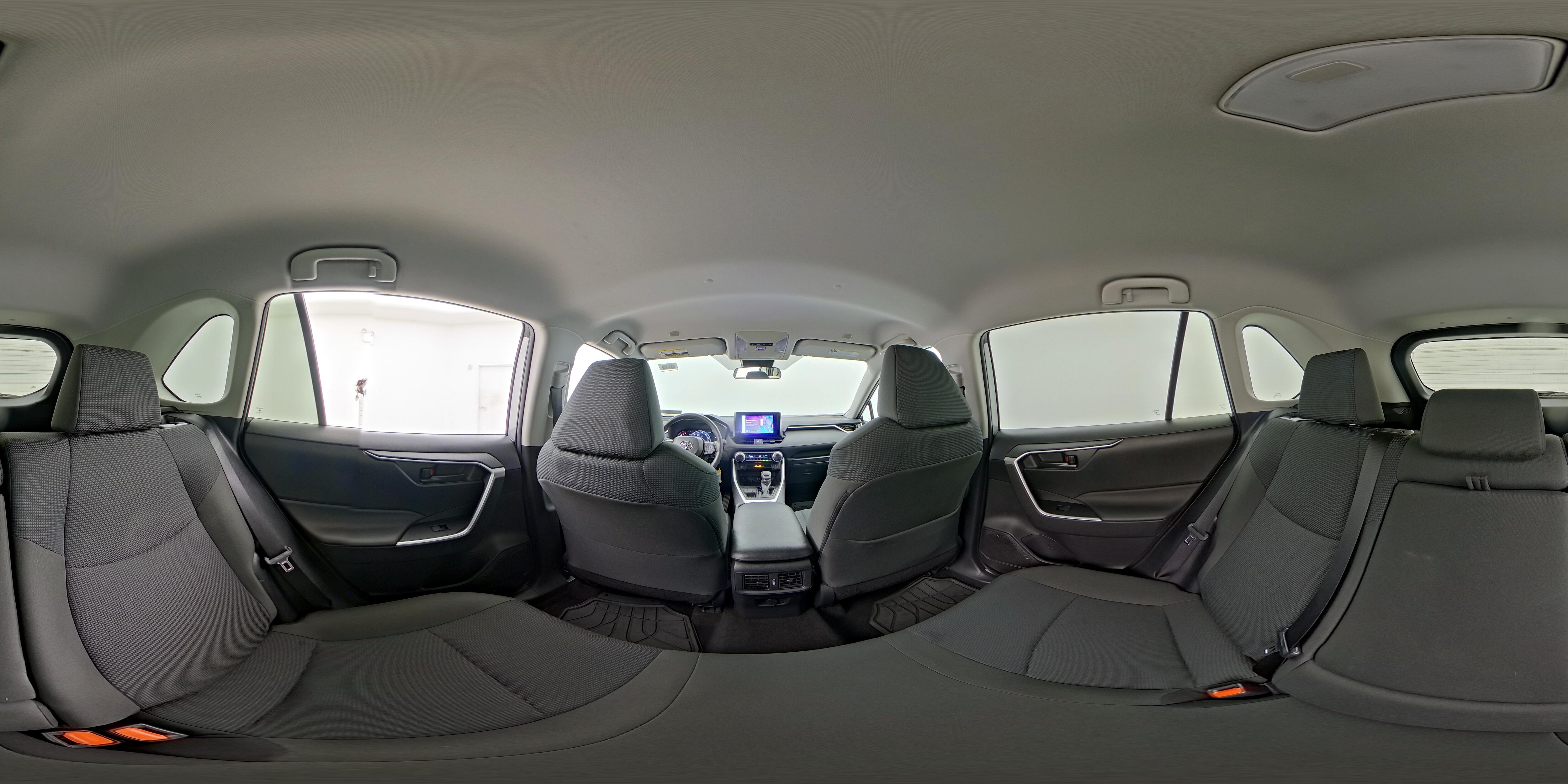2025 Toyota RAV4 LE - Photo 25