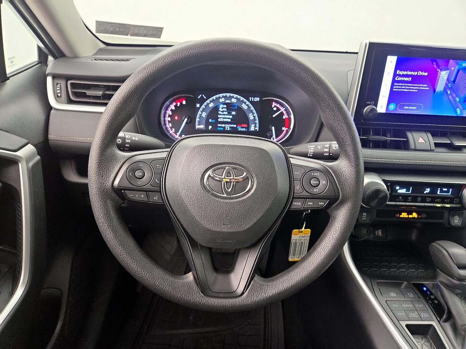2025 Toyota RAV4 LE - Photo 11