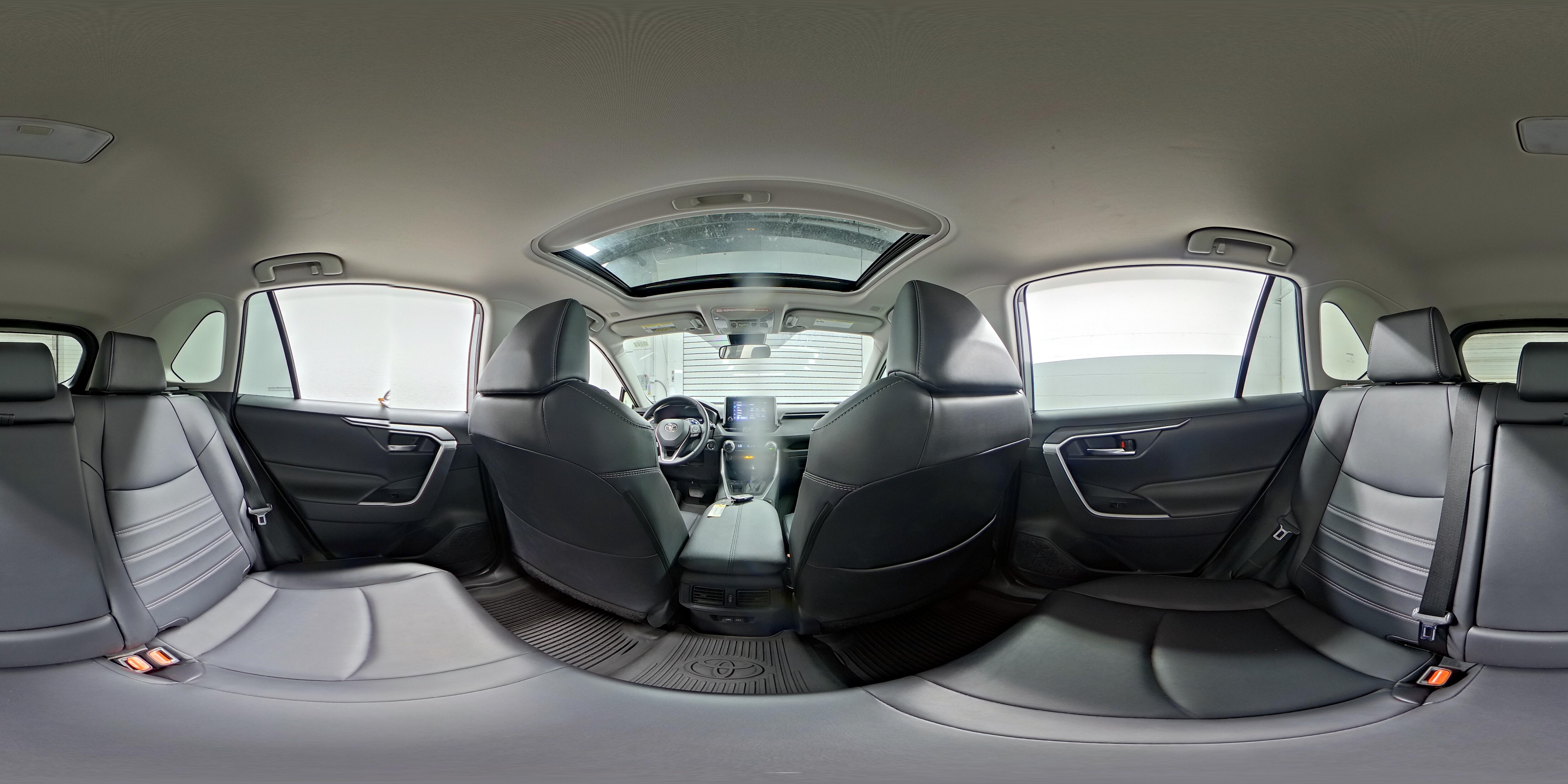 2025 Toyota RAV4 XLE Premium - Photo 17