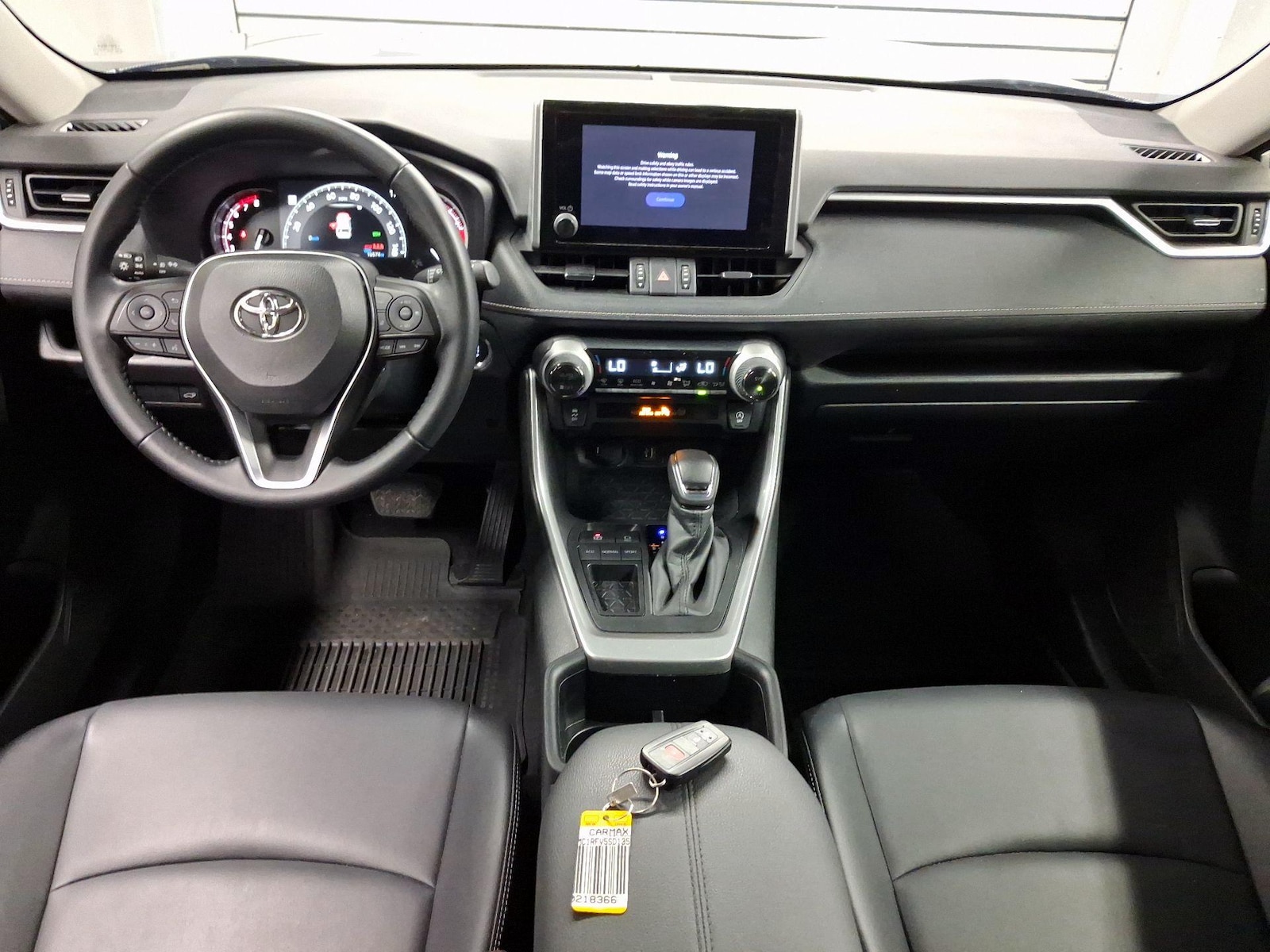 2025 Toyota RAV4 XLE Premium - Photo 1