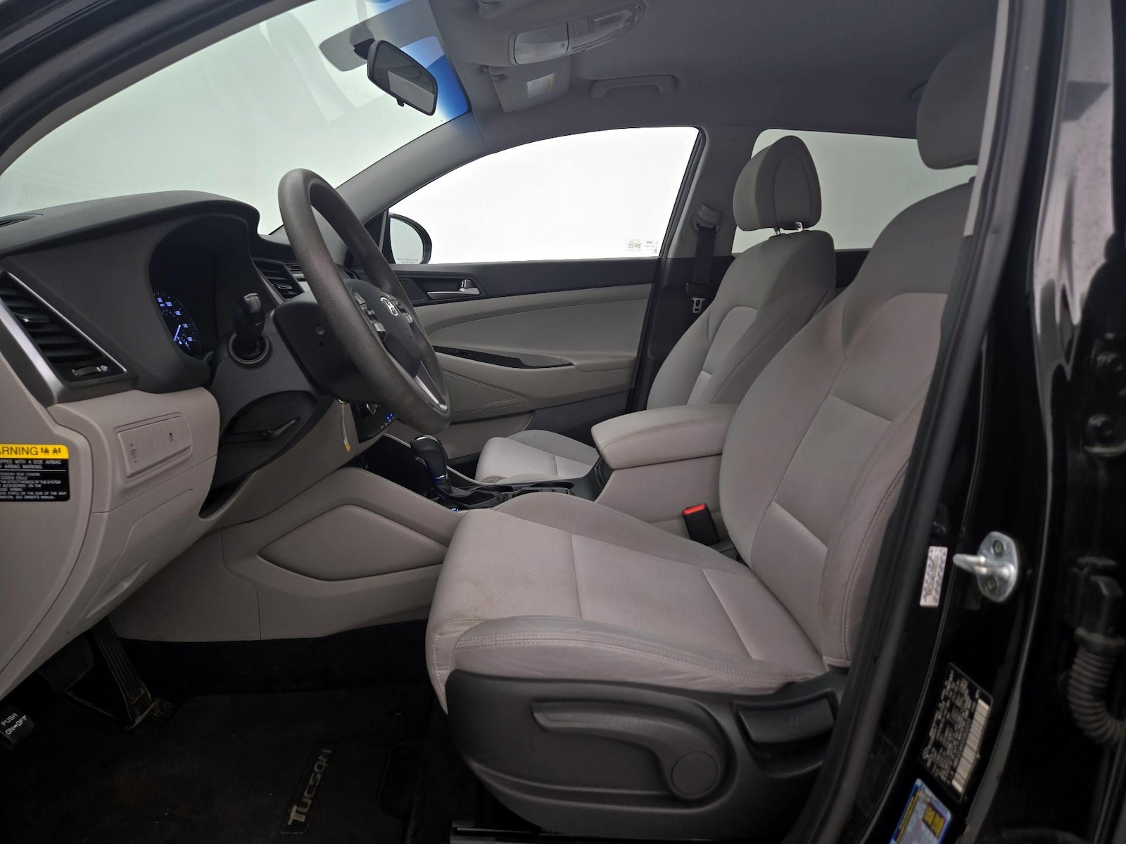 2018 Hyundai Tucson SE - Photo 12