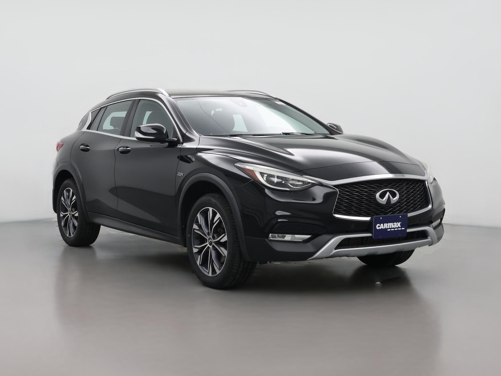 2017 INFINITI QX30