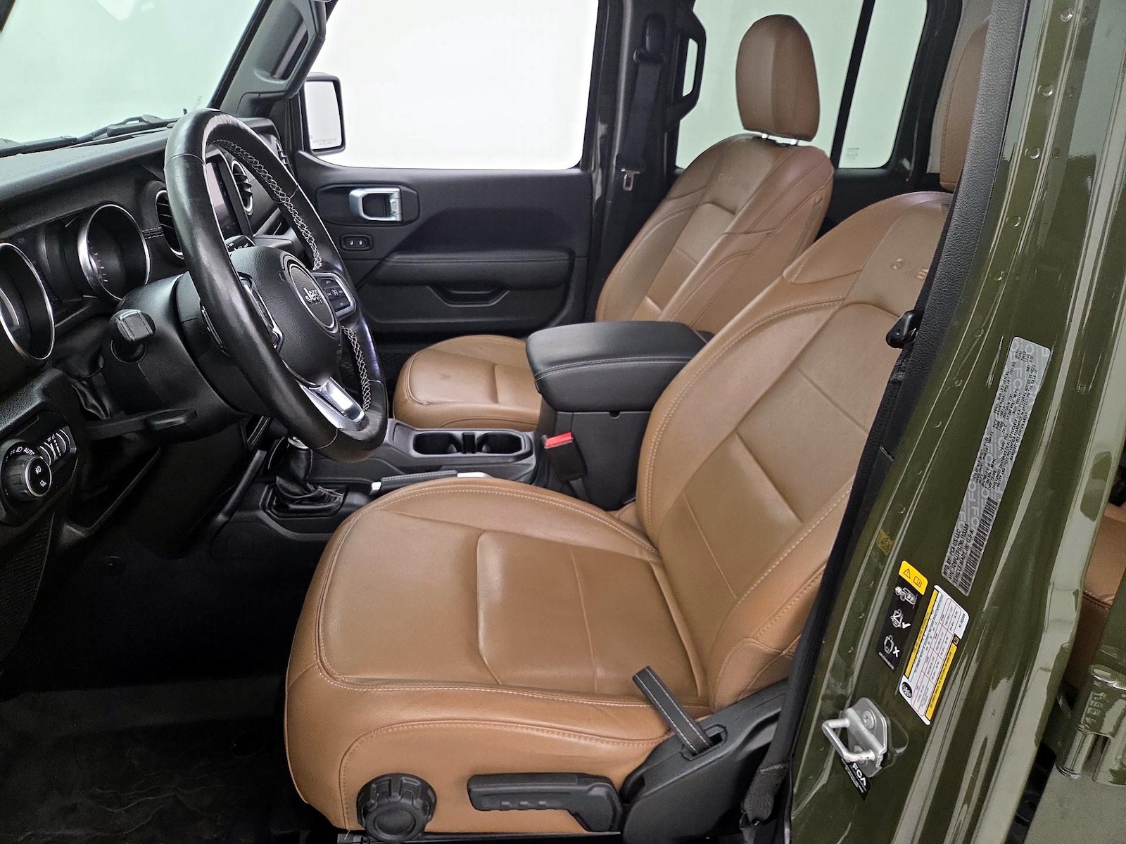 2022 Jeep Gladiator Overland - Photo 12