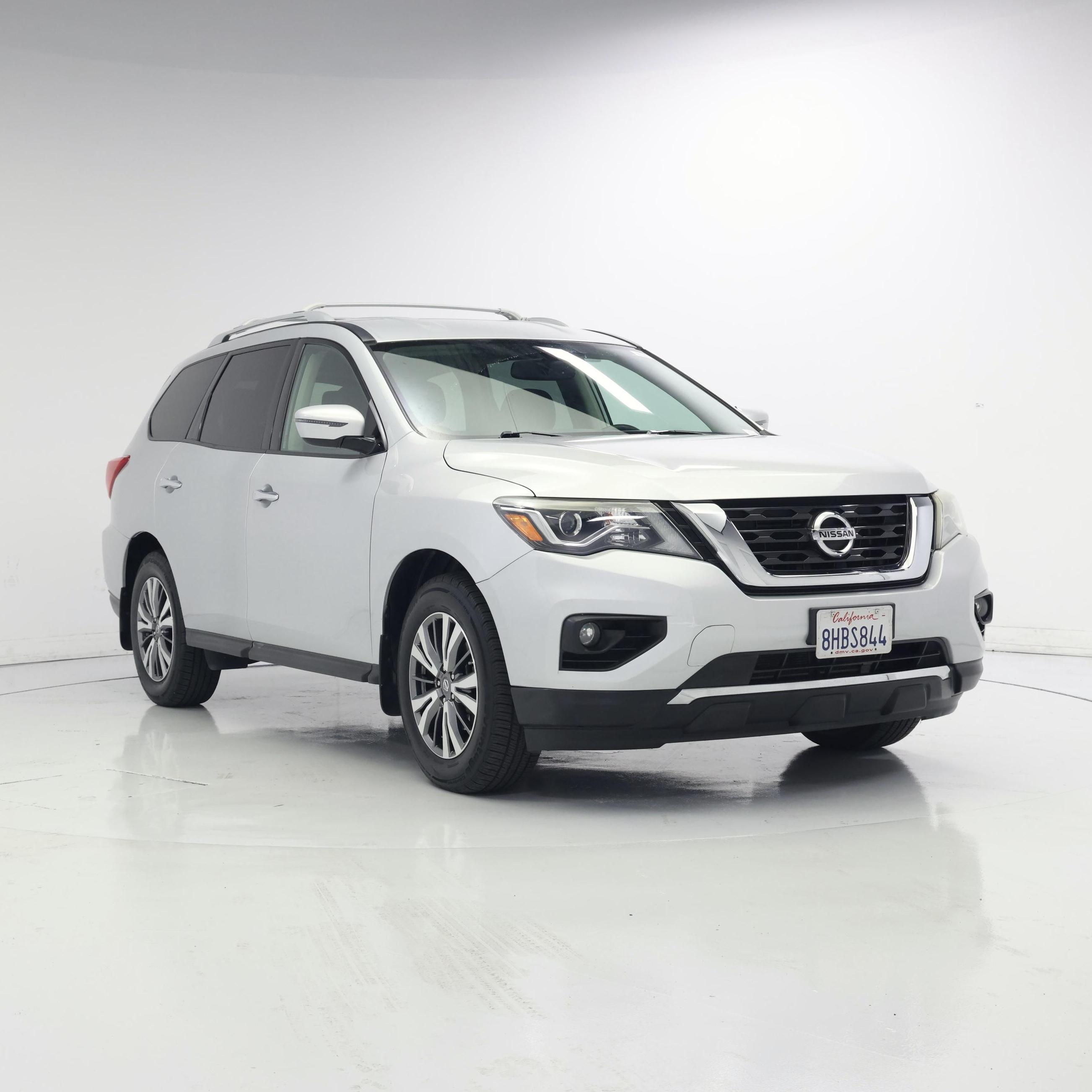 Silver 2018 Nissan Pathfinder SUV / Crossover Front-Wheel Drive Automatic