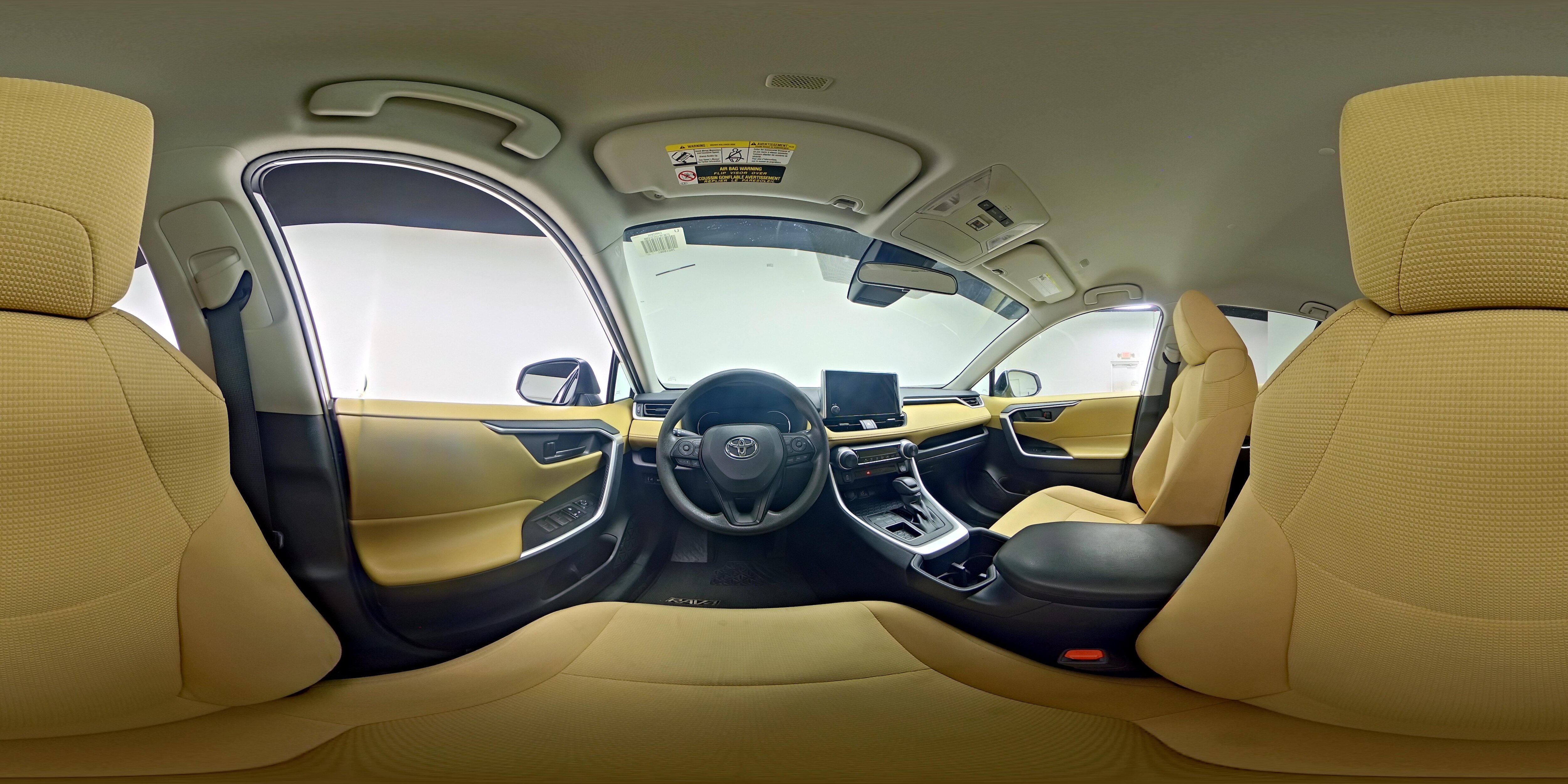 2025 Toyota RAV4 LE - Photo 27