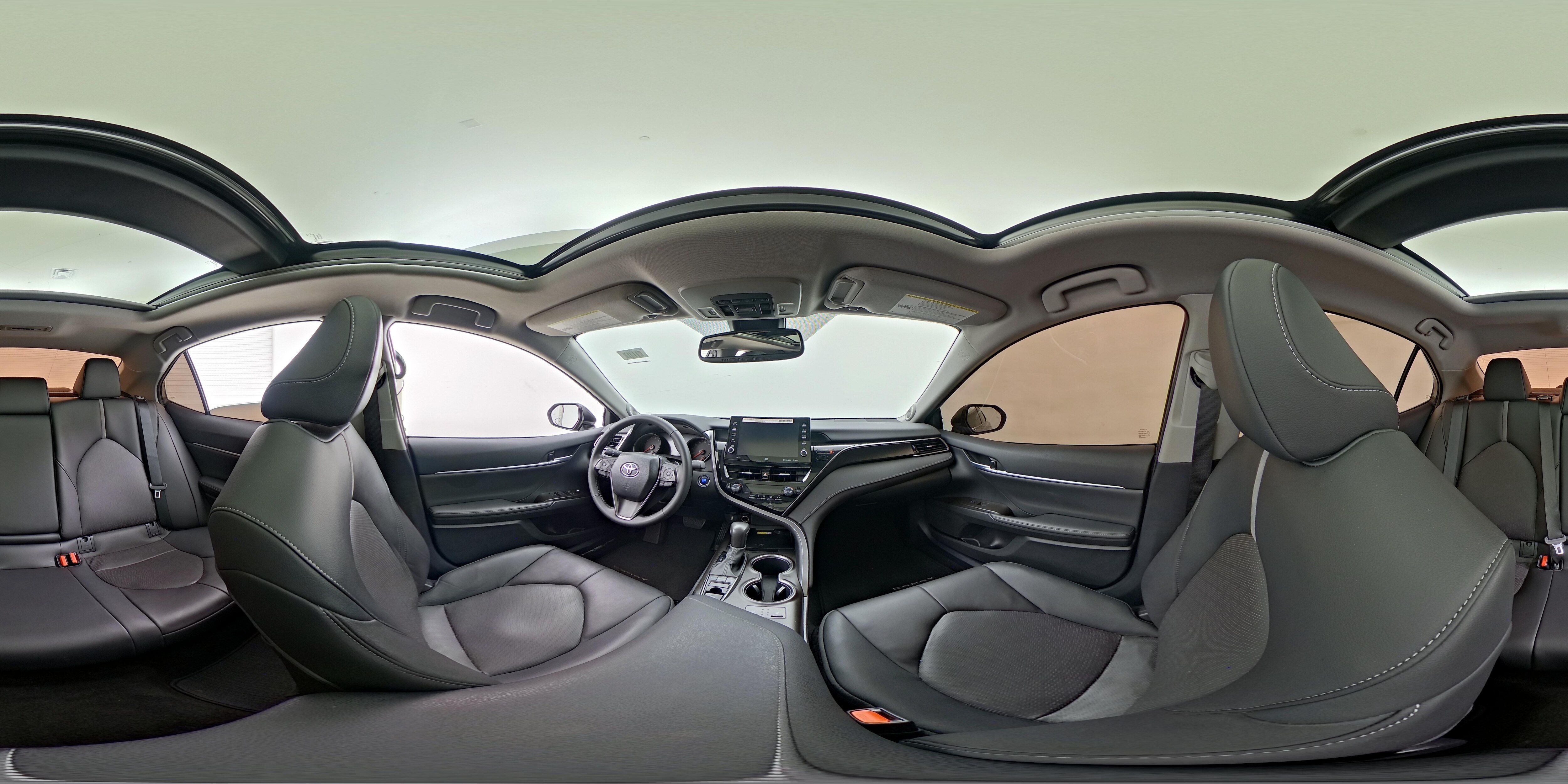 2024 Toyota Camry XSE - Photo 26