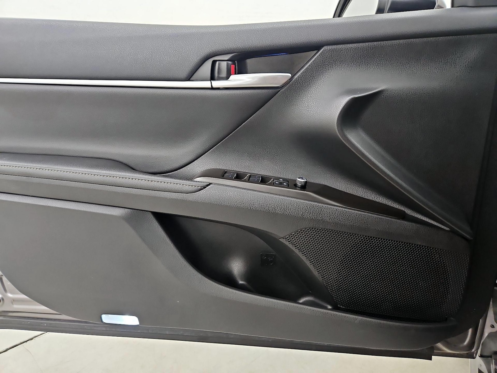 2024 Toyota Camry XSE - Photo 13