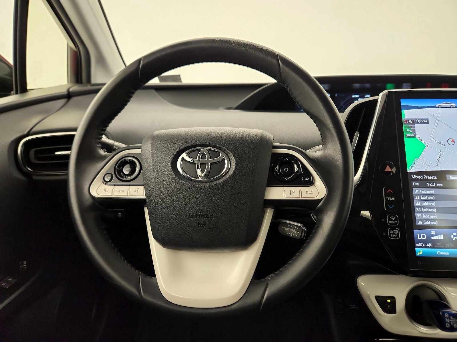 2017 Toyota Prius Prime Premium - Photo 11