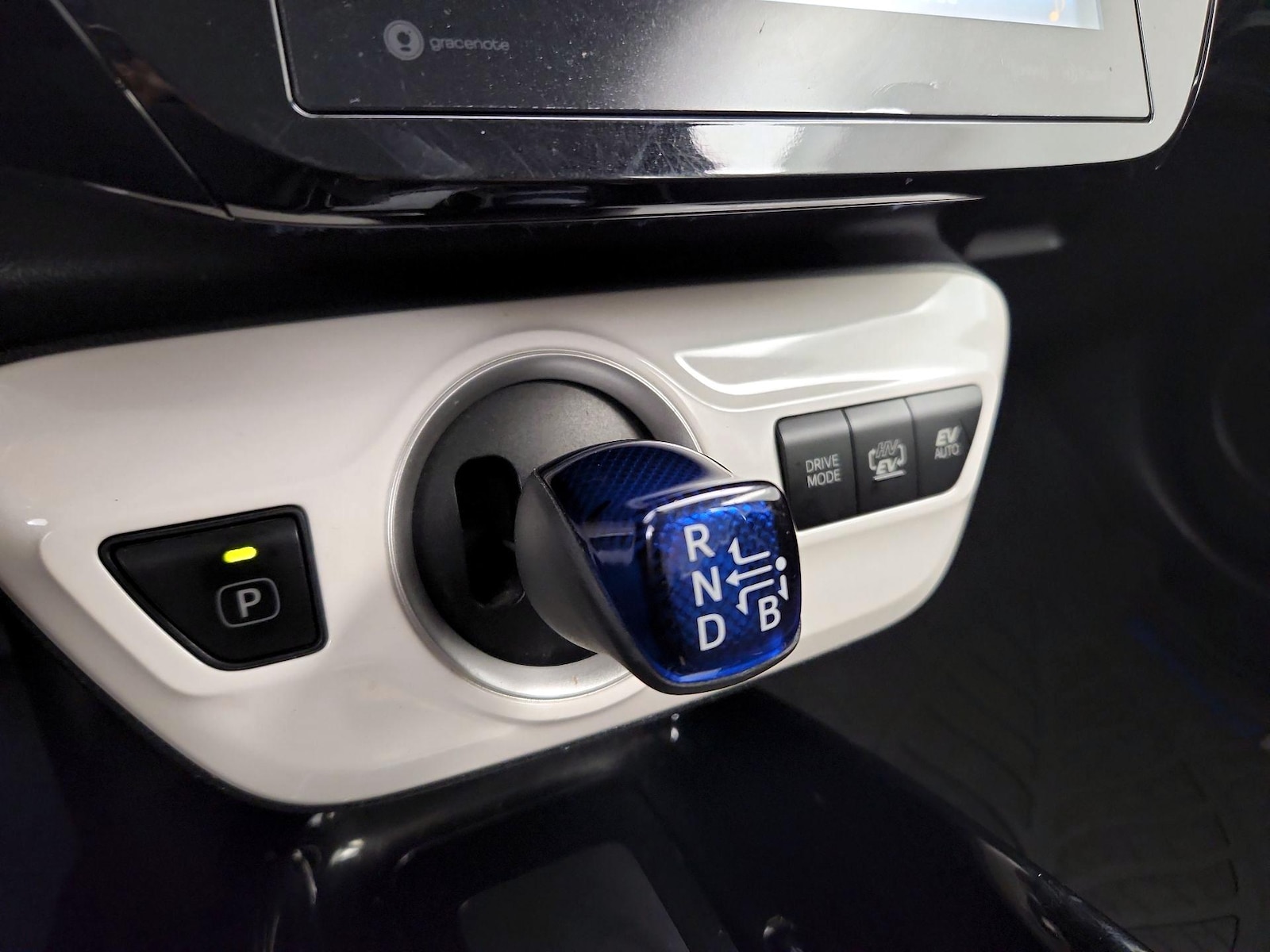2017 Toyota Prius Prime Premium - Photo 19