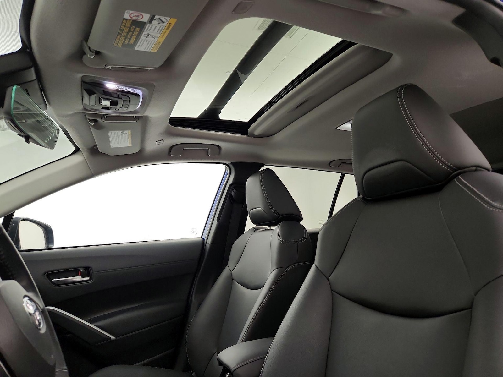 Sunroof(s) & Overhead Airbags