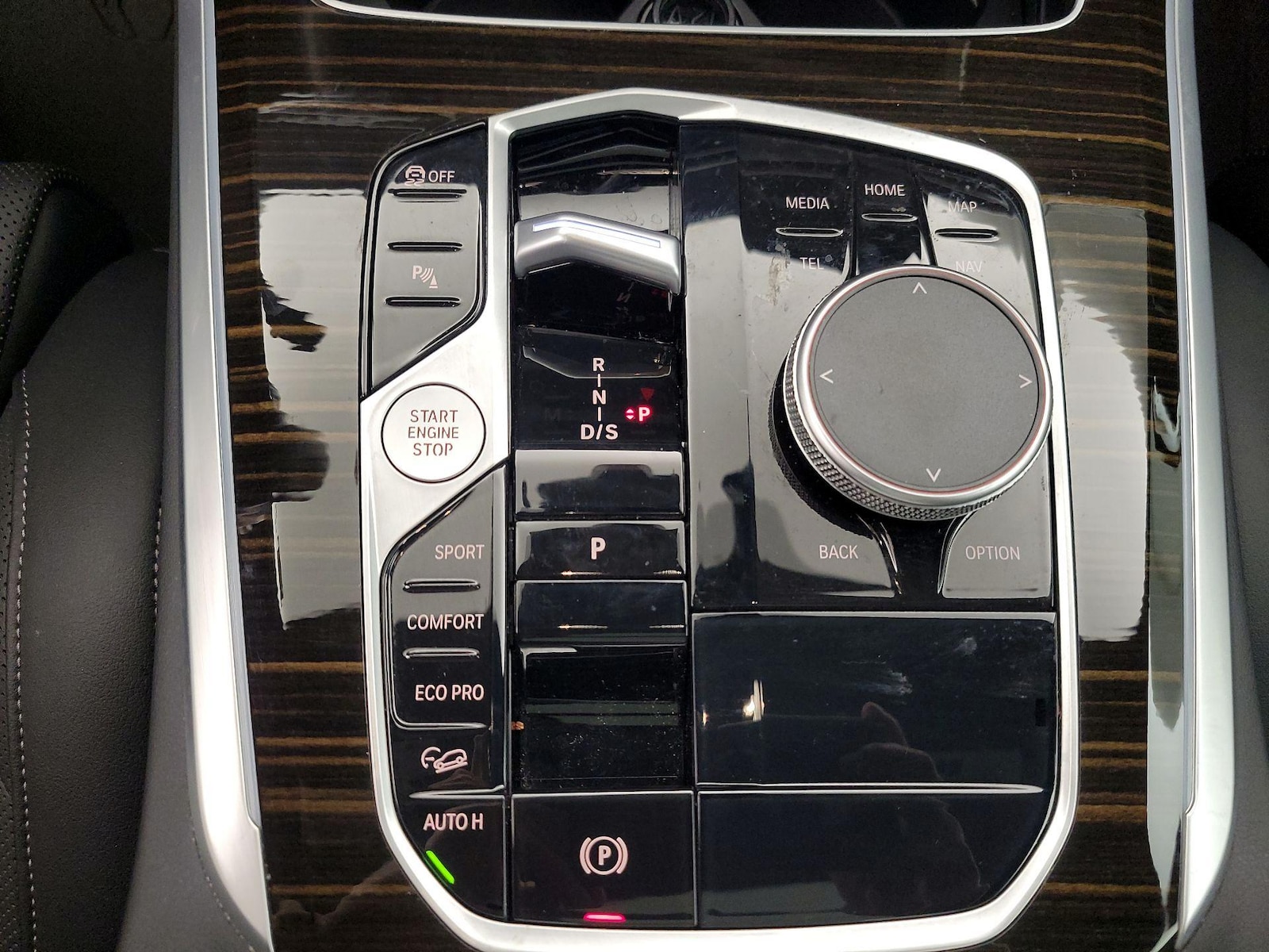 2025 BMW X5 40i - Photo 19