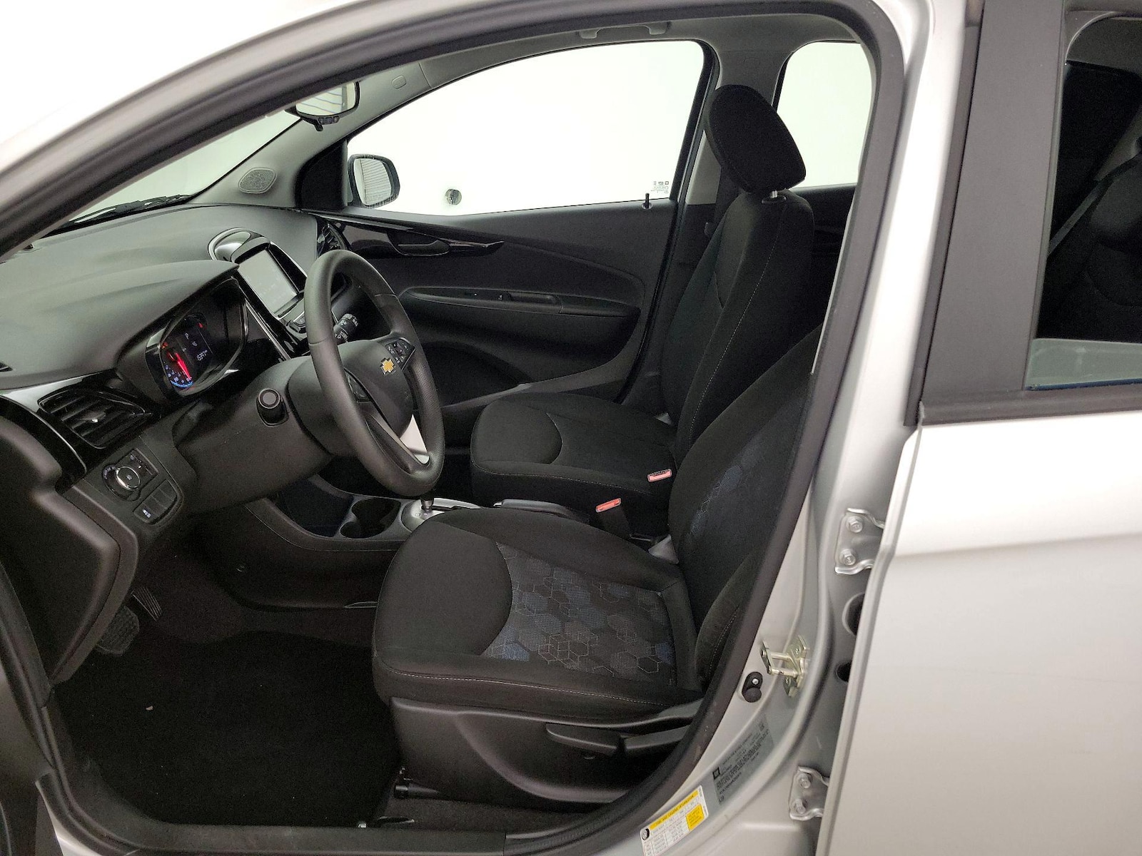 2017 Chevrolet Spark 1LT - Photo 12