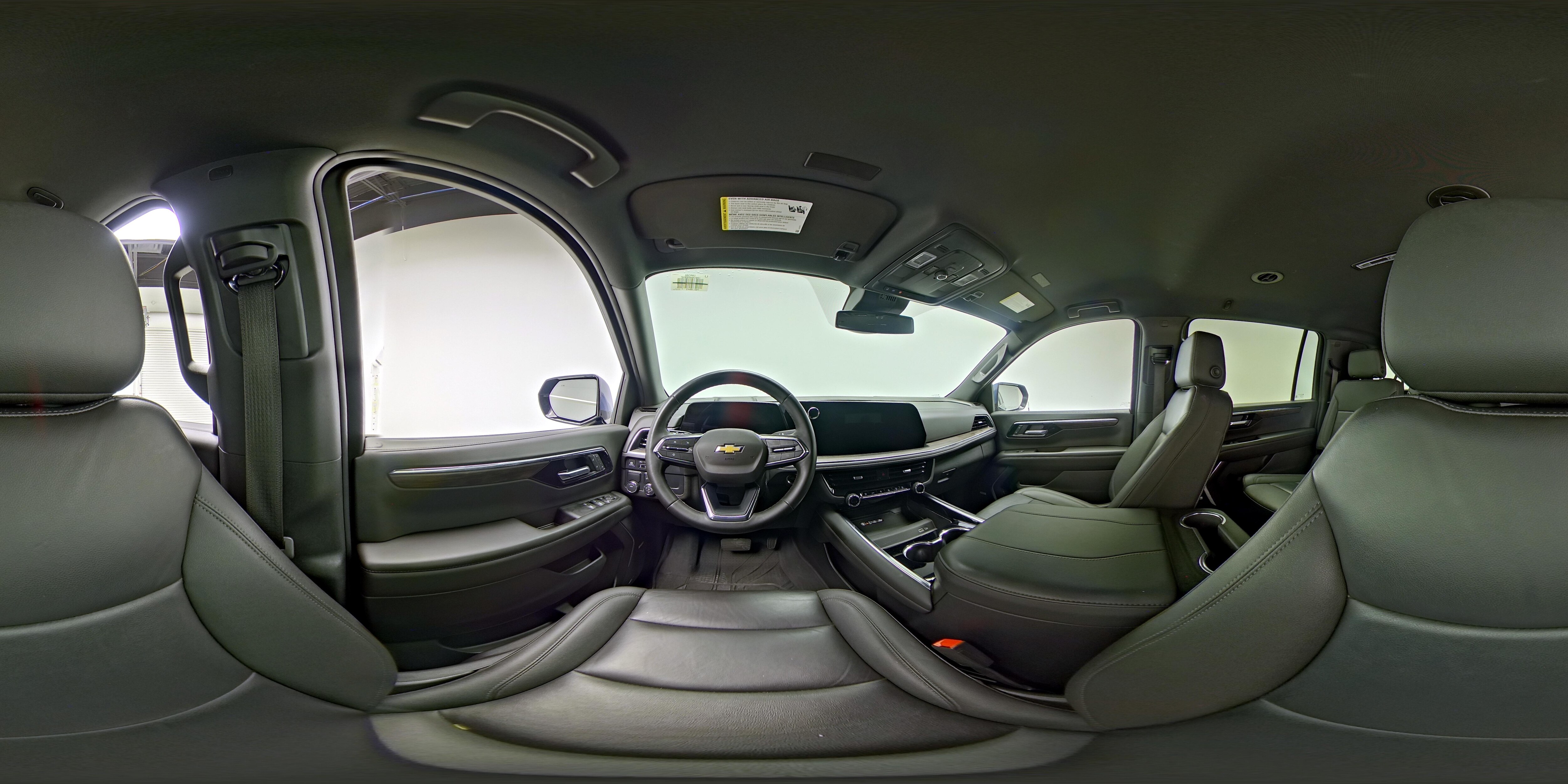 2025 Chevrolet Suburban LT - Photo 27