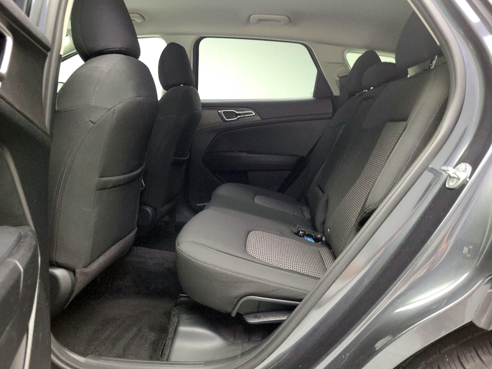 2023 Kia Sportage LX - Photo 20