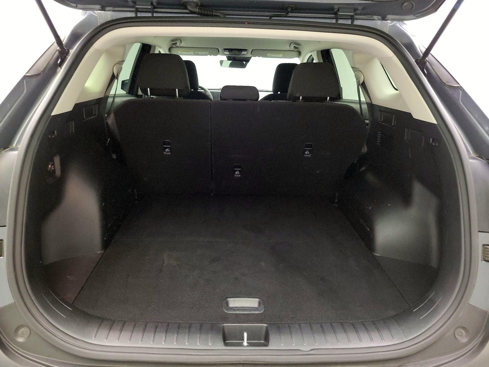 2023 Kia Sportage LX - Photo 21