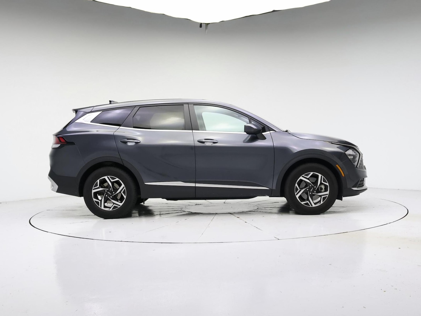 2023 Kia Sportage LX - Photo 8
