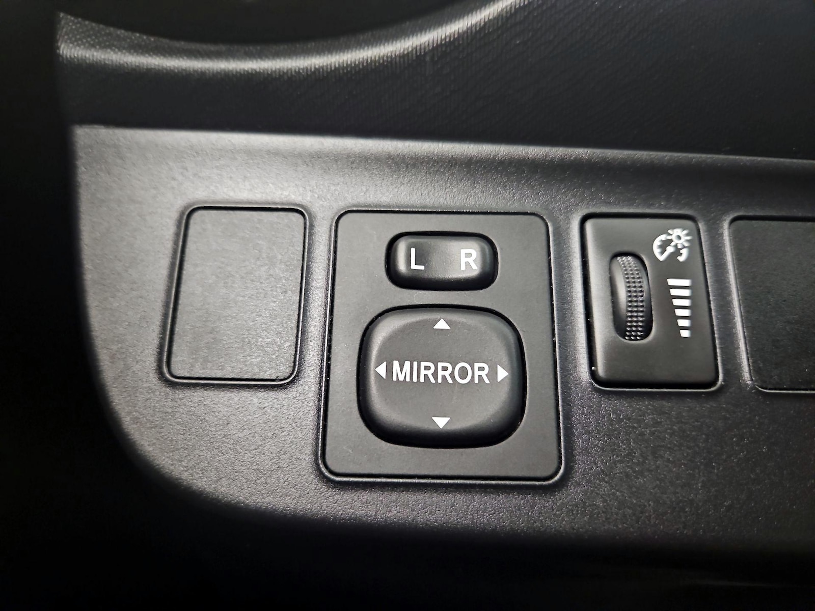 2016 Toyota Prius c Four - Photo 14