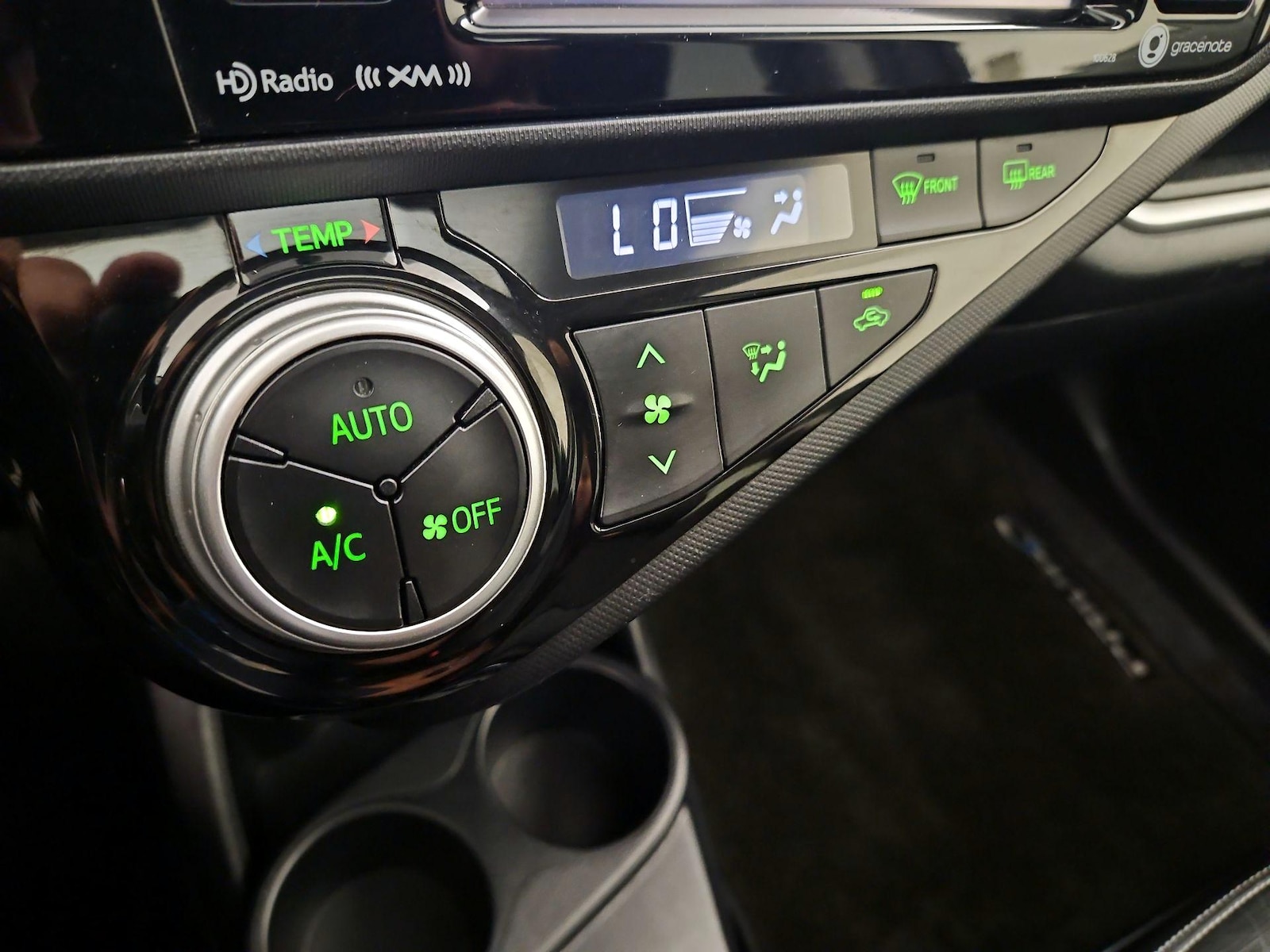 2016 Toyota Prius c Four - Photo 18