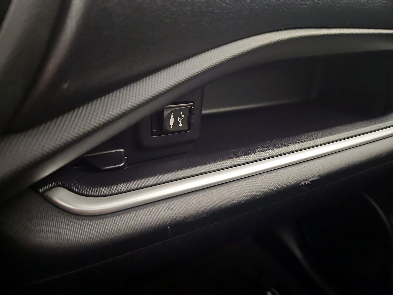 2016 Toyota Prius c Four - Photo 20