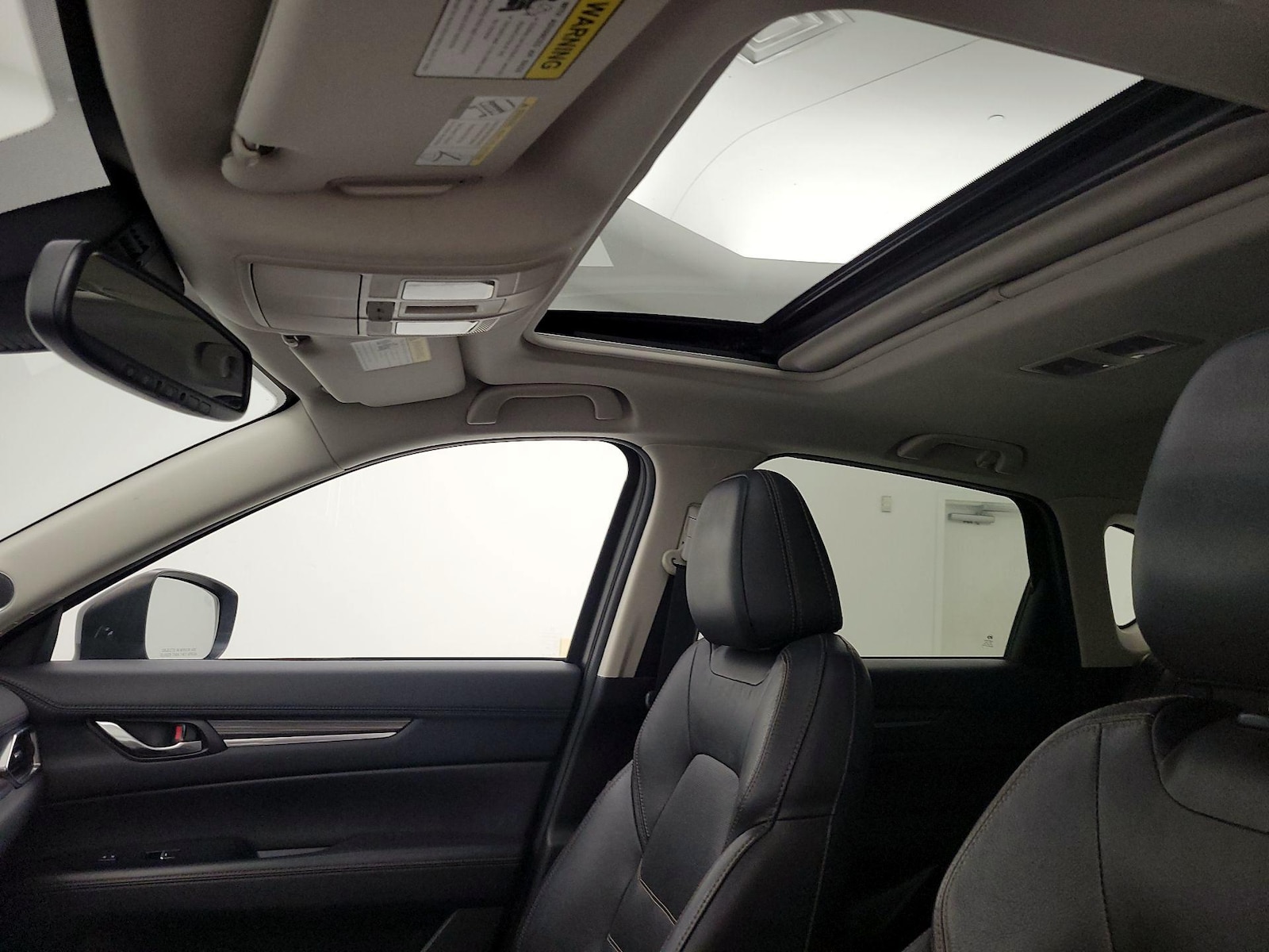 Sunroof(s) & Overhead Airbags