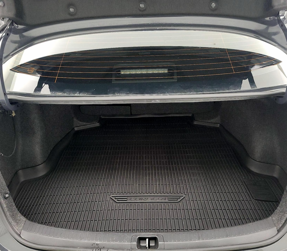 Trunk/Cargo (Seats Up)