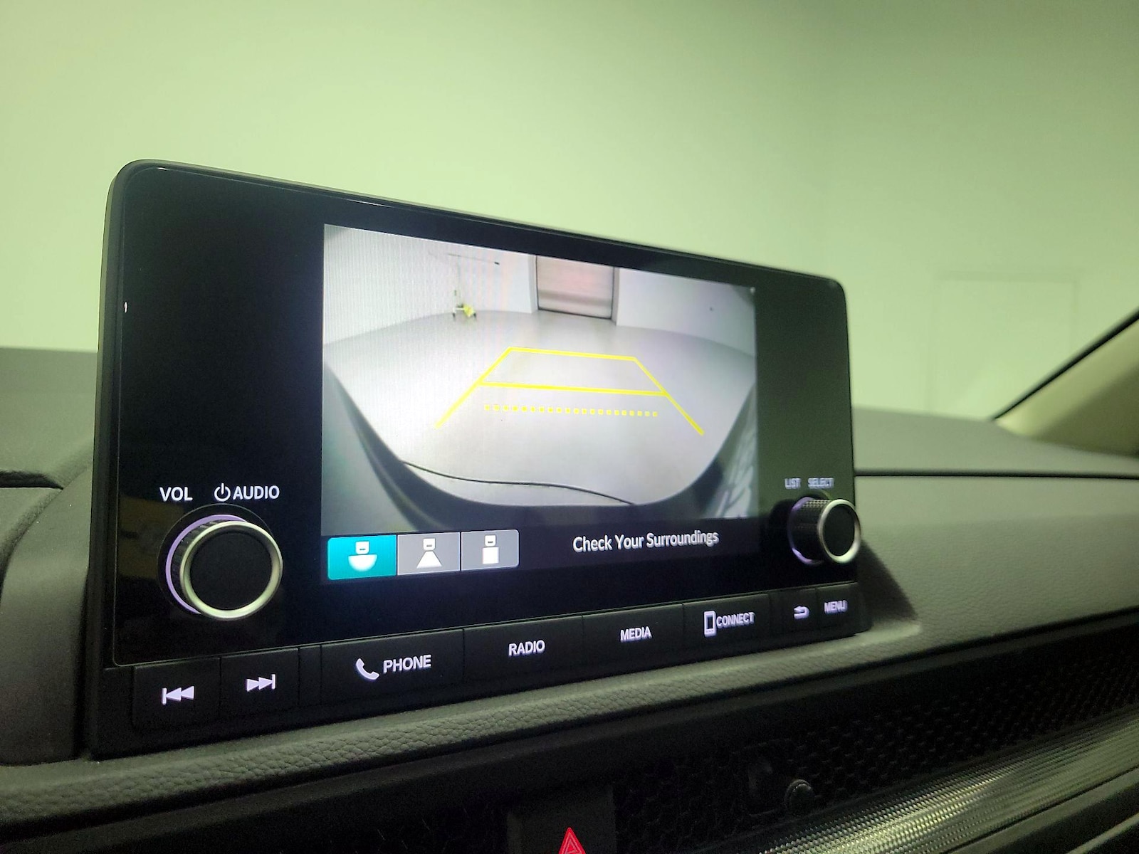 2025 Honda CR-V LX - Photo 15